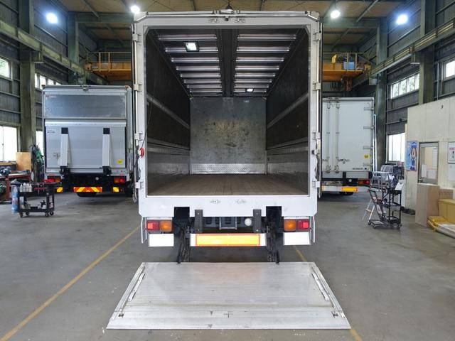 いすゞフォワードアルミウイング中型（4t）[写真08]