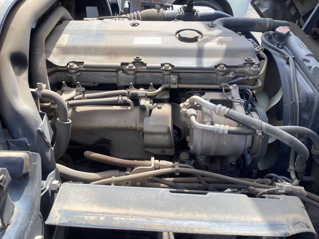 いすゞエルフアルミウイング小型（2t・3t）[写真17]