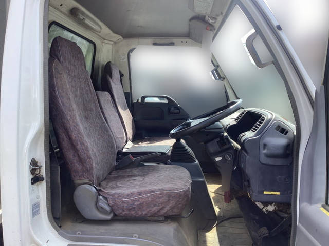 いすゞエルフアルミウイング小型（2t・3t）[写真20]