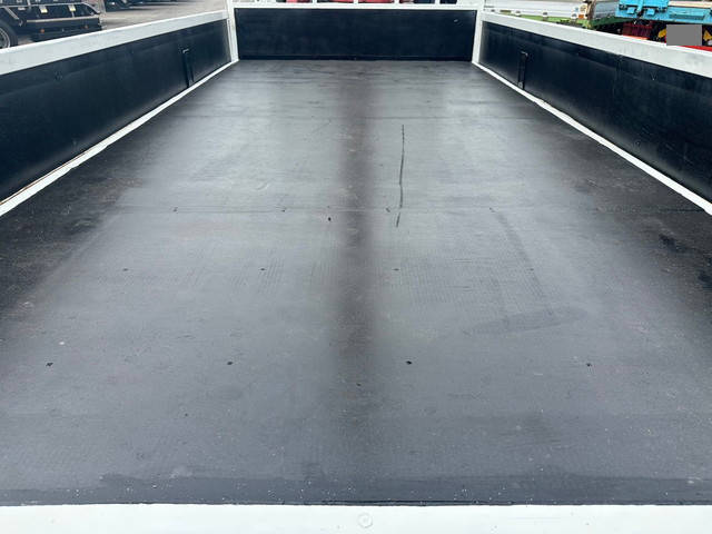 いすゞエルフクレーン4段小型（2t・3t）[写真10]