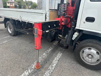 いすゞエルフクレーン4段小型（2t・3t）[写真15]