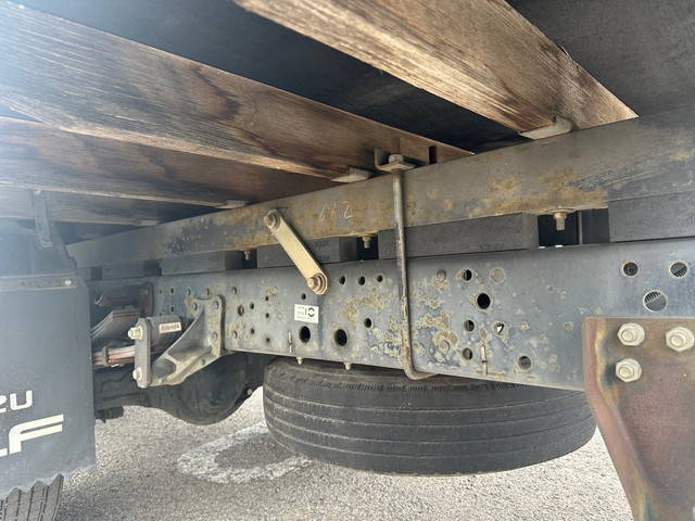 いすゞエルフクレーン4段小型（2t・3t）[写真20]