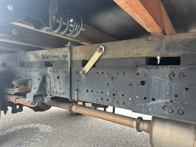 いすゞエルフクレーン4段小型（2t・3t）[写真22]