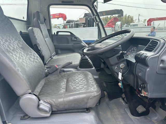 いすゞエルフクレーン4段小型（2t・3t）[写真24]