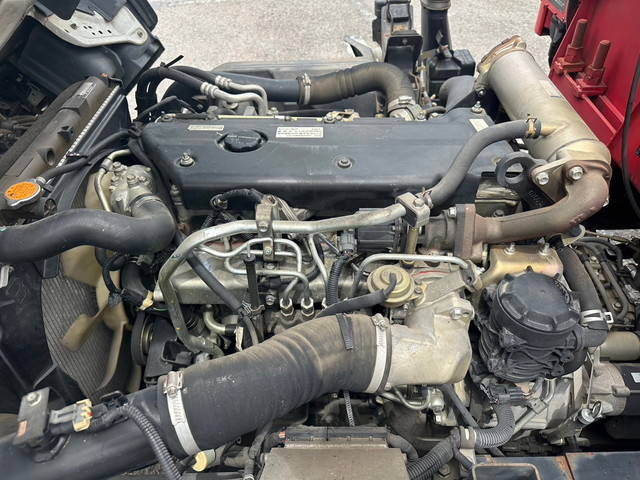 いすゞエルフクレーン4段小型（2t・3t）[写真32]