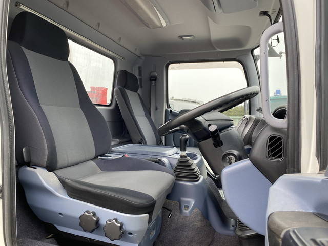 日野レンジャーセルフクレーン4段中型（4t）[写真29]