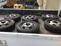 三菱ふそうキャンター平ボディ小型（2t・3t）[写真14]