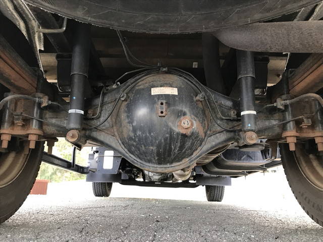 三菱ふそうキャンター平ボディ小型（2t・3t）[写真19]