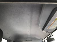 三菱ふそうキャンター平ボディ小型（2t・3t）[写真28]