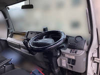 三菱ふそうキャンタークレーン4段小型（2t・3t）[写真28]