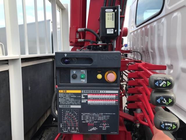 日野デュトロクレーン3段小型（2t・3t）[写真11]