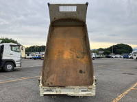 いすゞエルフダンプ小型（2t・3t）[写真11]