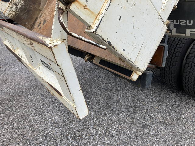 いすゞエルフダンプ小型（2t・3t）[写真14]