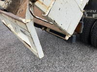 いすゞエルフダンプ小型（2t・3t）[写真14]