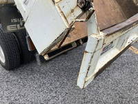 いすゞエルフダンプ小型（2t・3t）[写真15]