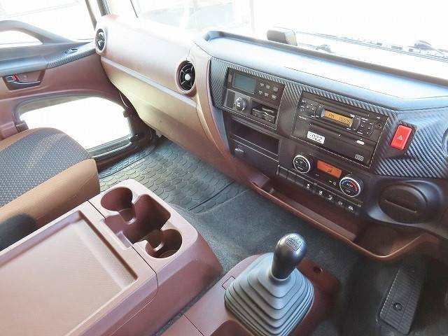 日野レンジャー冷凍車（冷蔵車）増トン（6t・8t）[写真13]