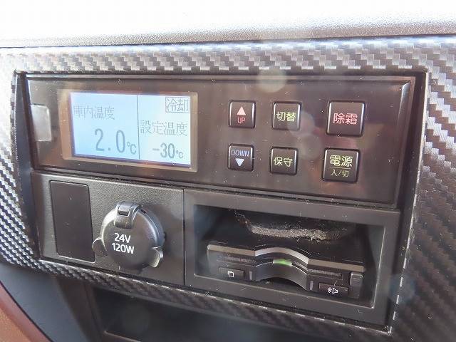 日野レンジャー冷凍車（冷蔵車）増トン（6t・8t）[写真17]