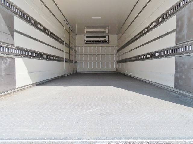 日野レンジャー冷凍車（冷蔵車）増トン（6t・8t）[写真23]