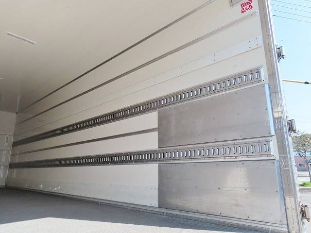 日野レンジャー冷凍車（冷蔵車）増トン（6t・8t）[写真27]