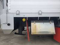 いすゞフォワードセルフクレーン5段増トン（6t・8t）[写真15]