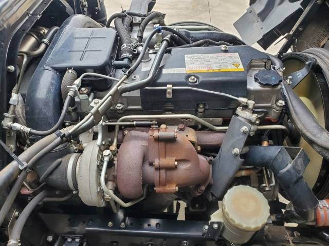 いすゞフォワードセルフクレーン5段増トン（6t・8t）[写真21]