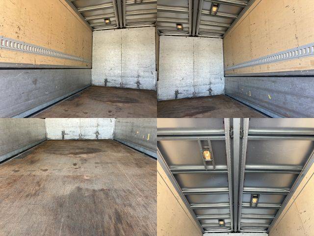 三菱ふそうキャンターアルミウイング小型（2t・3t）[写真10]