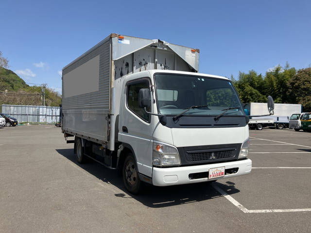 三菱ふそうキャンターアルミウイング小型（2t・3t）[写真03]