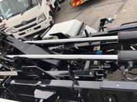 三菱ふそうファイターコンテナ専用車増トン（6t・8t）[写真11]