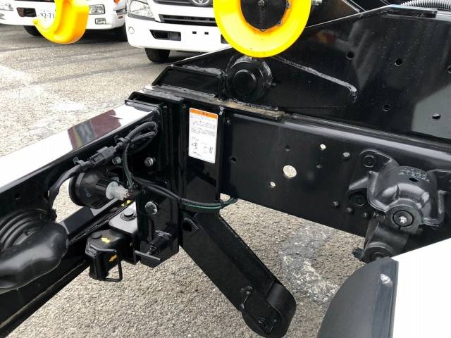 三菱ふそうファイターコンテナ専用車増トン（6t・8t）[写真18]