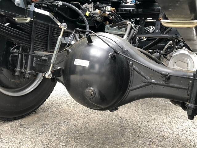 三菱ふそうファイターコンテナ専用車増トン（6t・8t）[写真21]