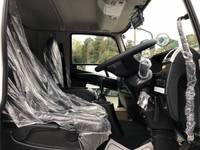 三菱ふそうファイターコンテナ専用車増トン（6t・8t）[写真23]