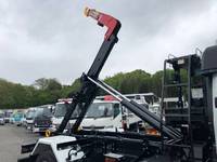 三菱ふそうファイターコンテナ専用車増トン（6t・8t）[写真07]