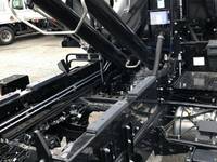 三菱ふそうファイターコンテナ専用車増トン（6t・8t）[写真09]