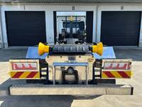 三菱ふそうスーパーグレートコンテナ専用車大型（10t）[写真07]