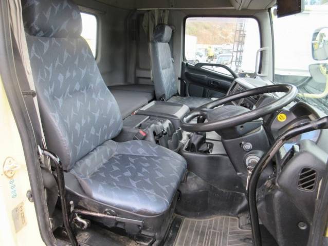 日野プロフィアミキサー車（コンクリートミキサー）大型（10t）[写真06]