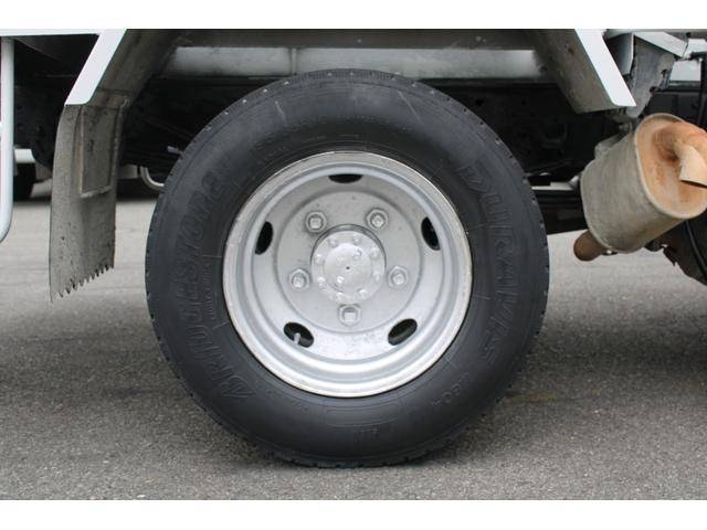 いすゞエルフミキサー車（コンクリートミキサー）小型（2t・3t）[写真28]