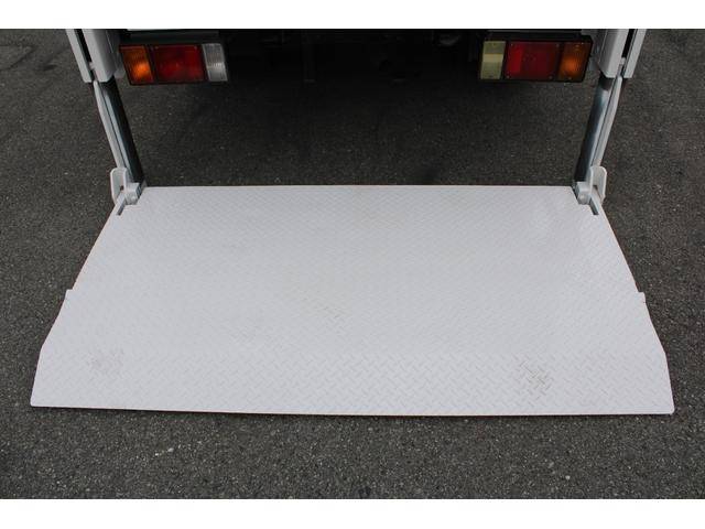 マツダタイタン平ボディ小型（2t・3t）[写真16]