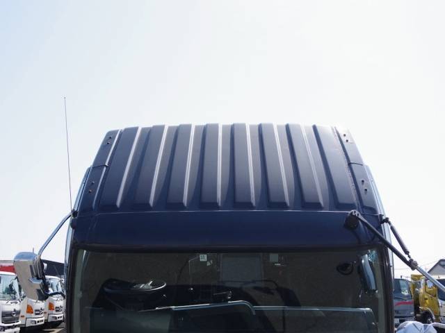 三菱ふそうファイターアルミウイング中型（4t）[写真17]