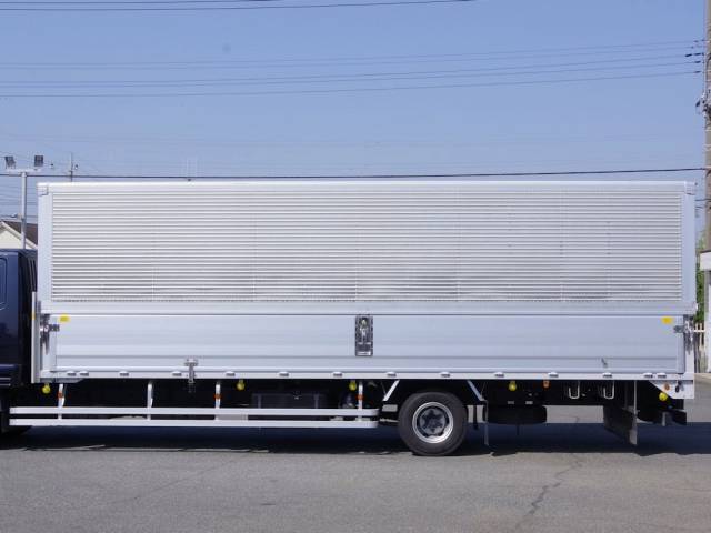 三菱ふそうファイターアルミウイング中型（4t）[写真19]