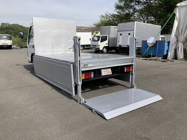 いすゞエルフアルミブロック小型（2t・3t）[写真16]