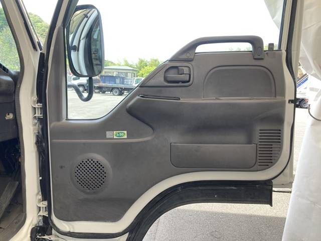 いすゞエルフアルミブロック小型（2t・3t）[写真29]