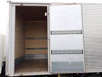 トヨタトヨエースアルミバン小型（2t・3t）[写真21]