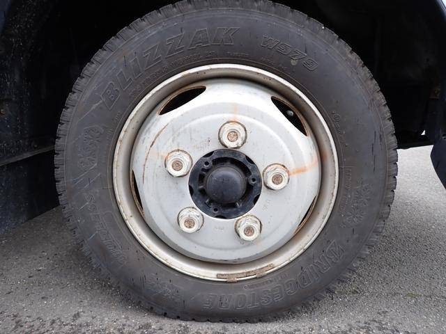 トヨタトヨエースアルミバン小型（2t・3t）[写真22]