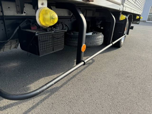 トヨタトヨエースアルミバン小型（2t・3t）[写真40]