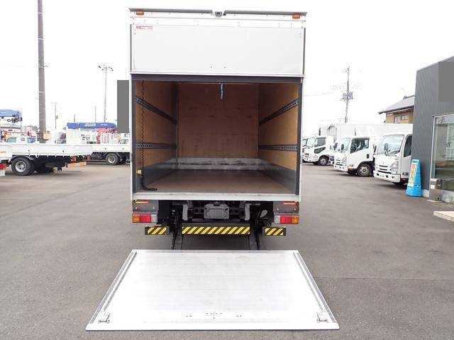 トヨタトヨエースアルミバン小型（2t・3t）[写真08]