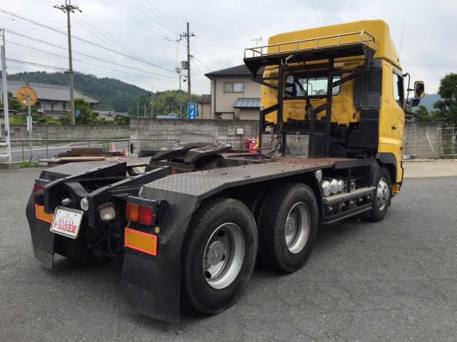 日野プロフィアトレーラーヘッド（トラクターヘッド）大型（10t）[写真02]