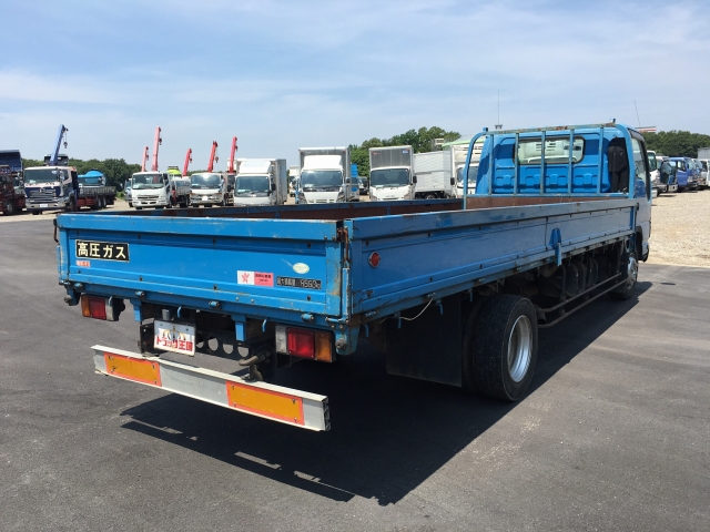 いすゞエルフ平ボディ小型（2t・3t）[写真02]