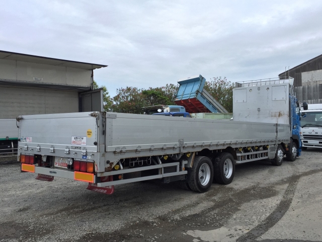 日野プロフィアアルミブロック大型（10t）[写真02]