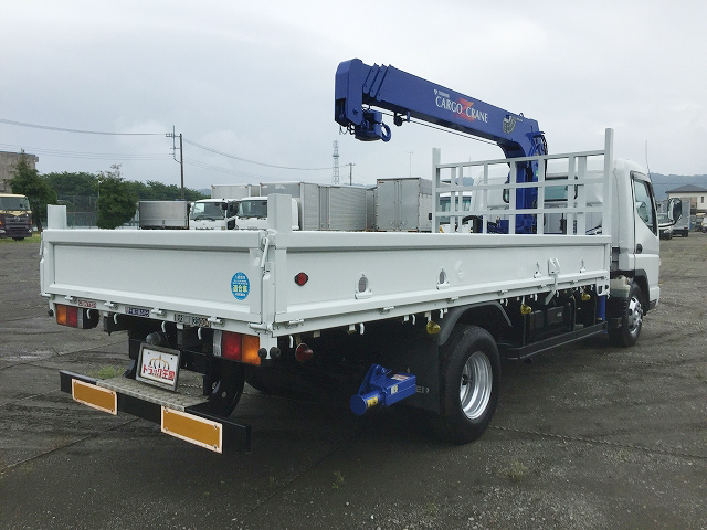 三菱ふそうキャンタークレーン4段小型（2t・3t）[写真02]