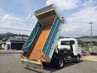 三菱ふそうファイターダンプ中型（4t）[写真02]